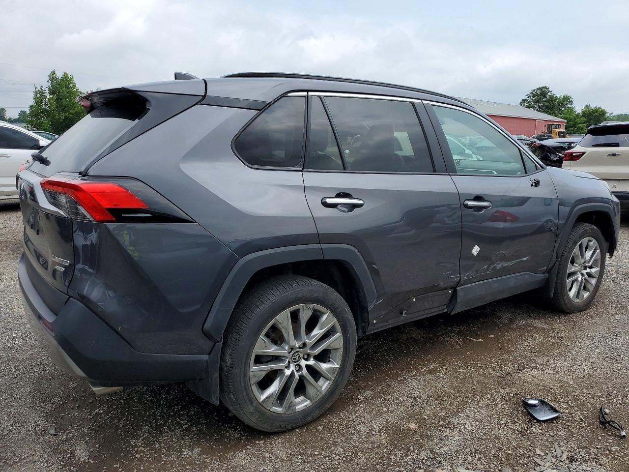 2022 Toyota Rav4 Limited - Фото 3