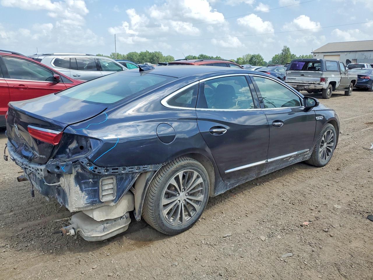2017 Buick Lacrosse Essence - Фото 3