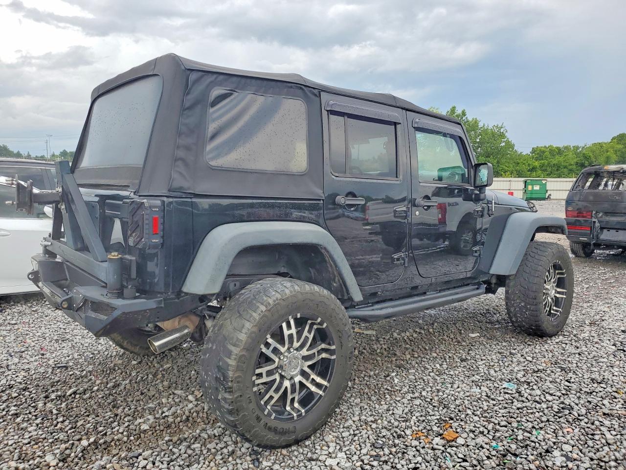 2015 Jeep Wrangler Unlimited Sport - Фото 3