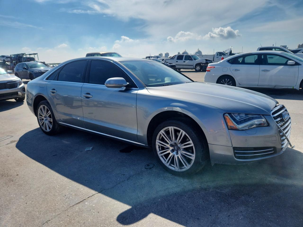 2013 Audi A8 Quattro - Image 4