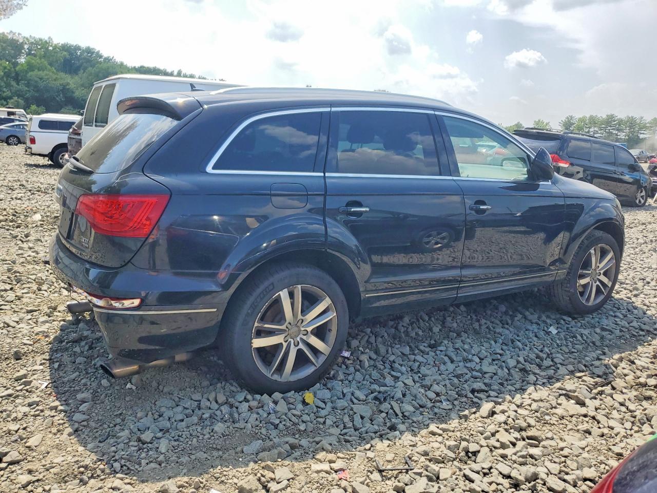 2015 Audi Q7 Premium Plus - Фото 3