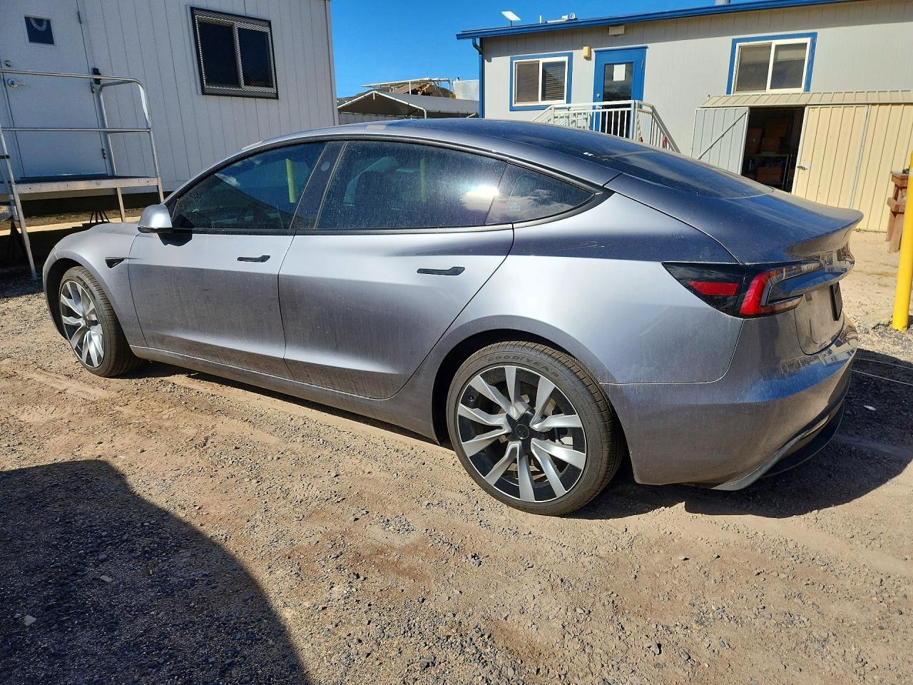 2025 Tesla Model 3 - Image 2