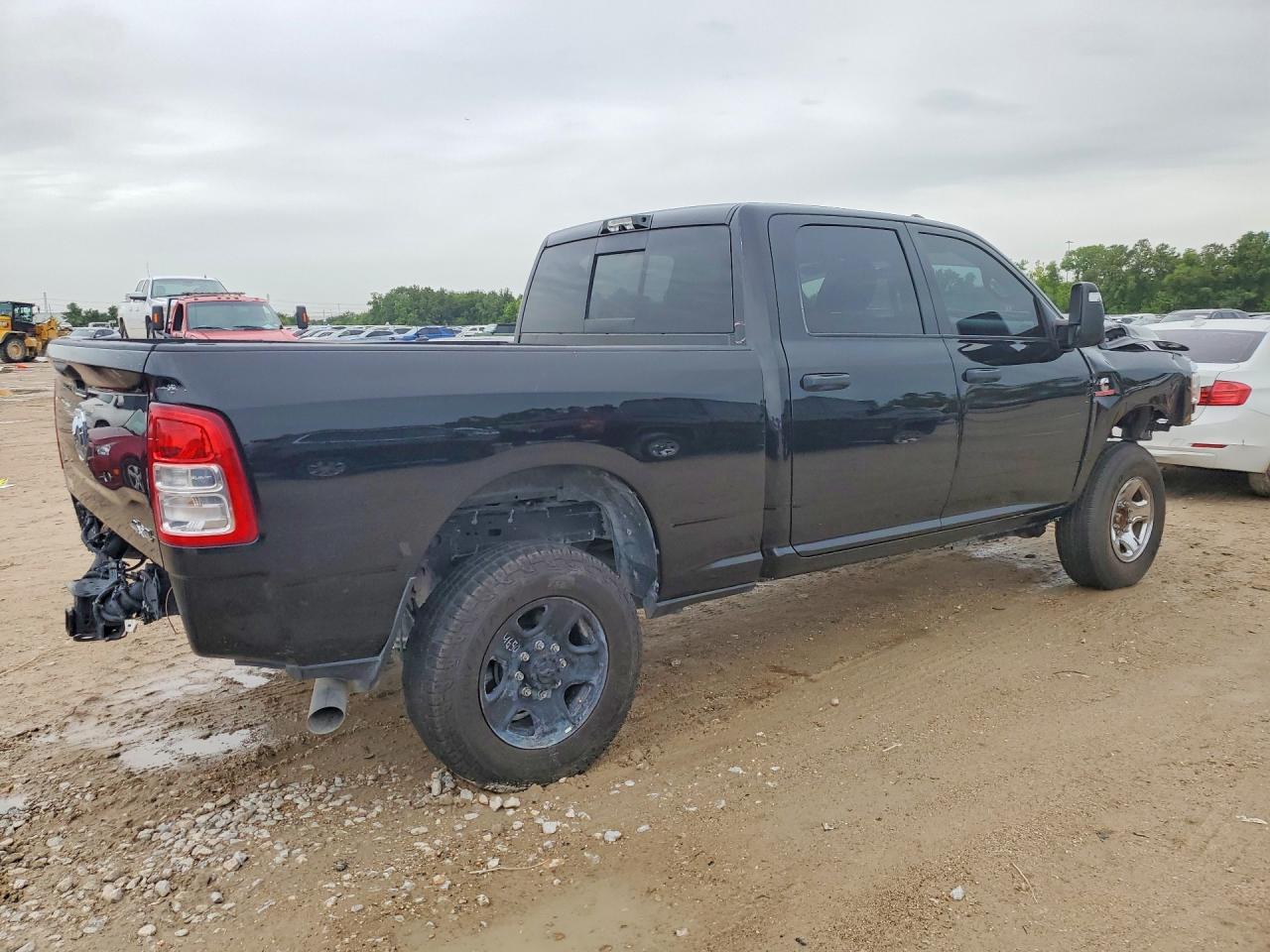 2024 Ram 2500 Tradesman - Фото 3
