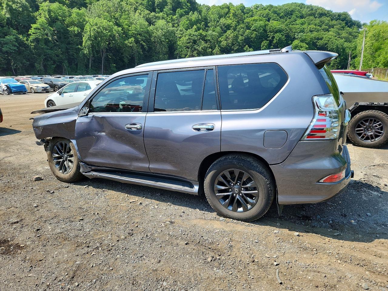 2023 Lexus Gx 460 - Image 2
