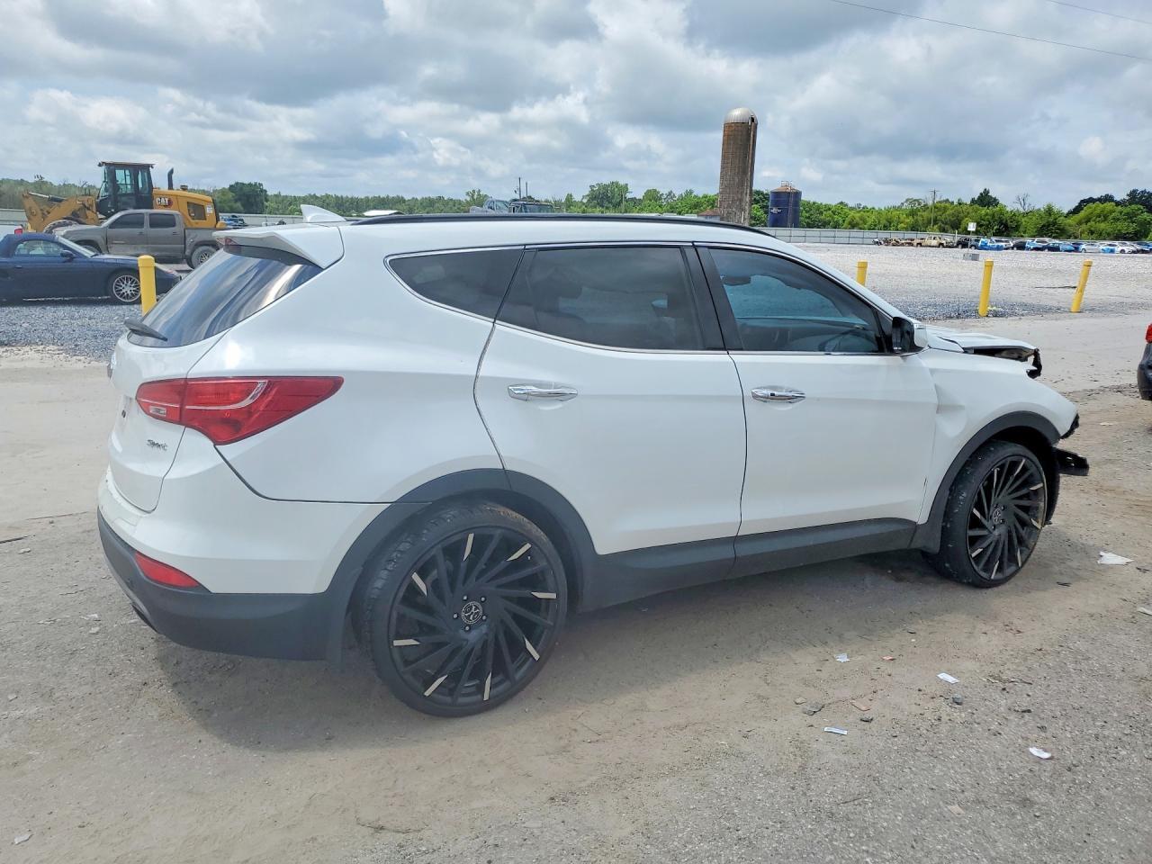 2015 Hyundai Santa Fe Sport Hgs - Image 3