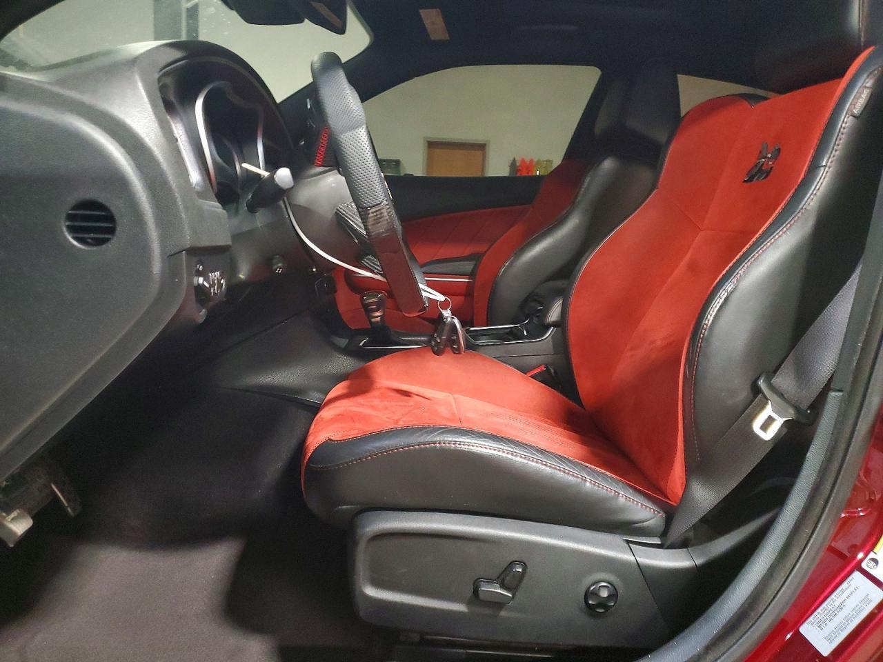 2017 Dodge Charger R/T 392 - Image 7