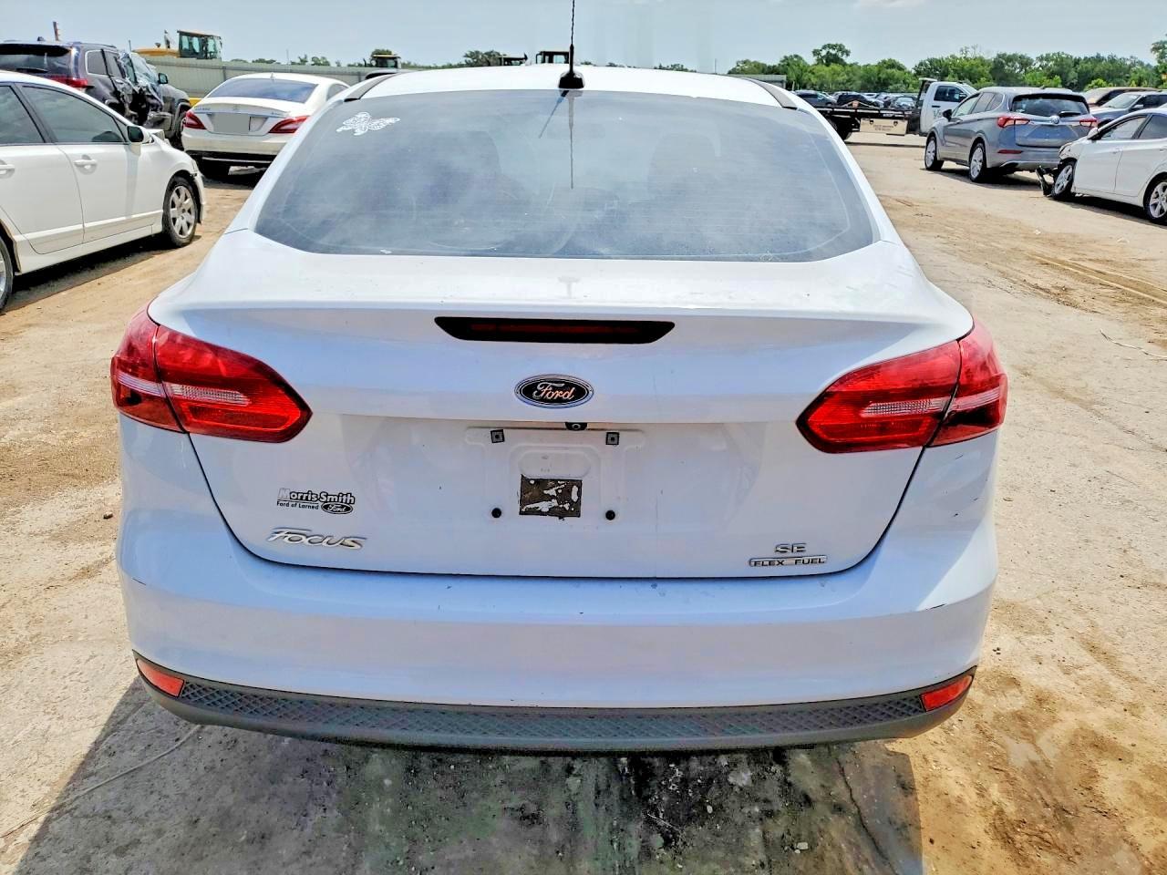 2016 Ford Focus Se - Фото 6