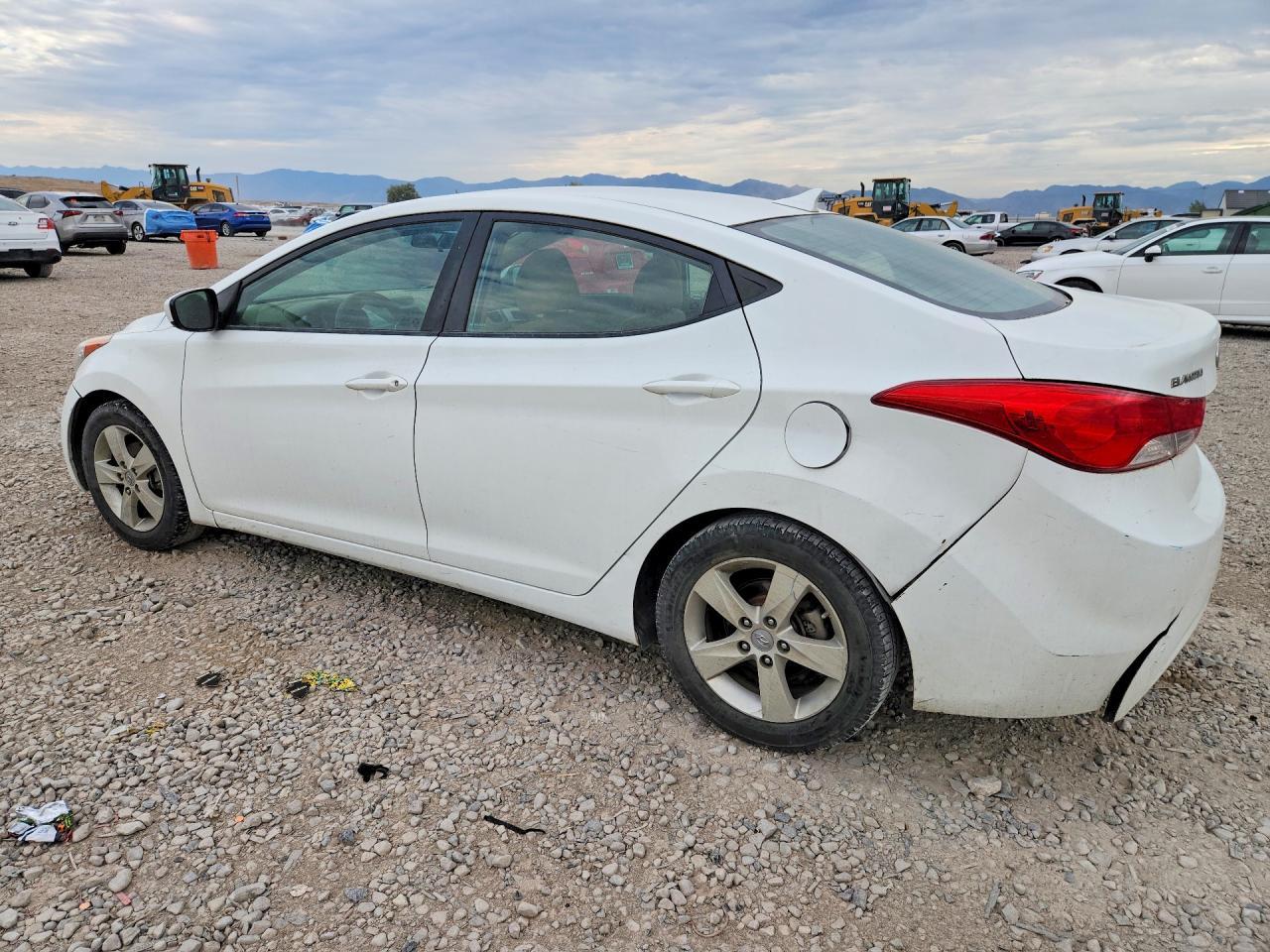2012 Hyundai Elantra Gls - Фото 2