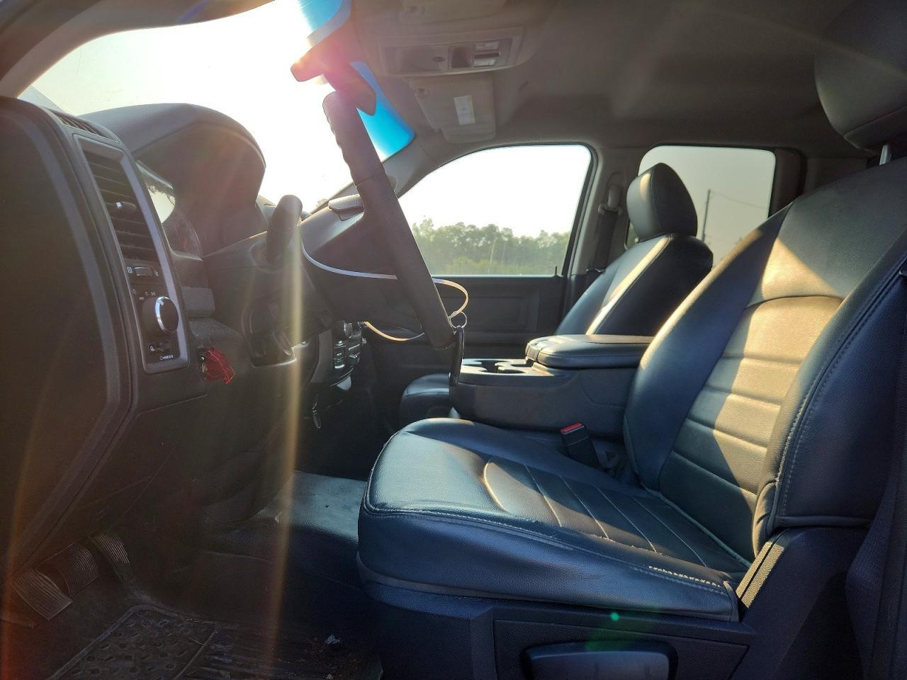 2019 Ram 1500 Classic Tradesman - Image 7