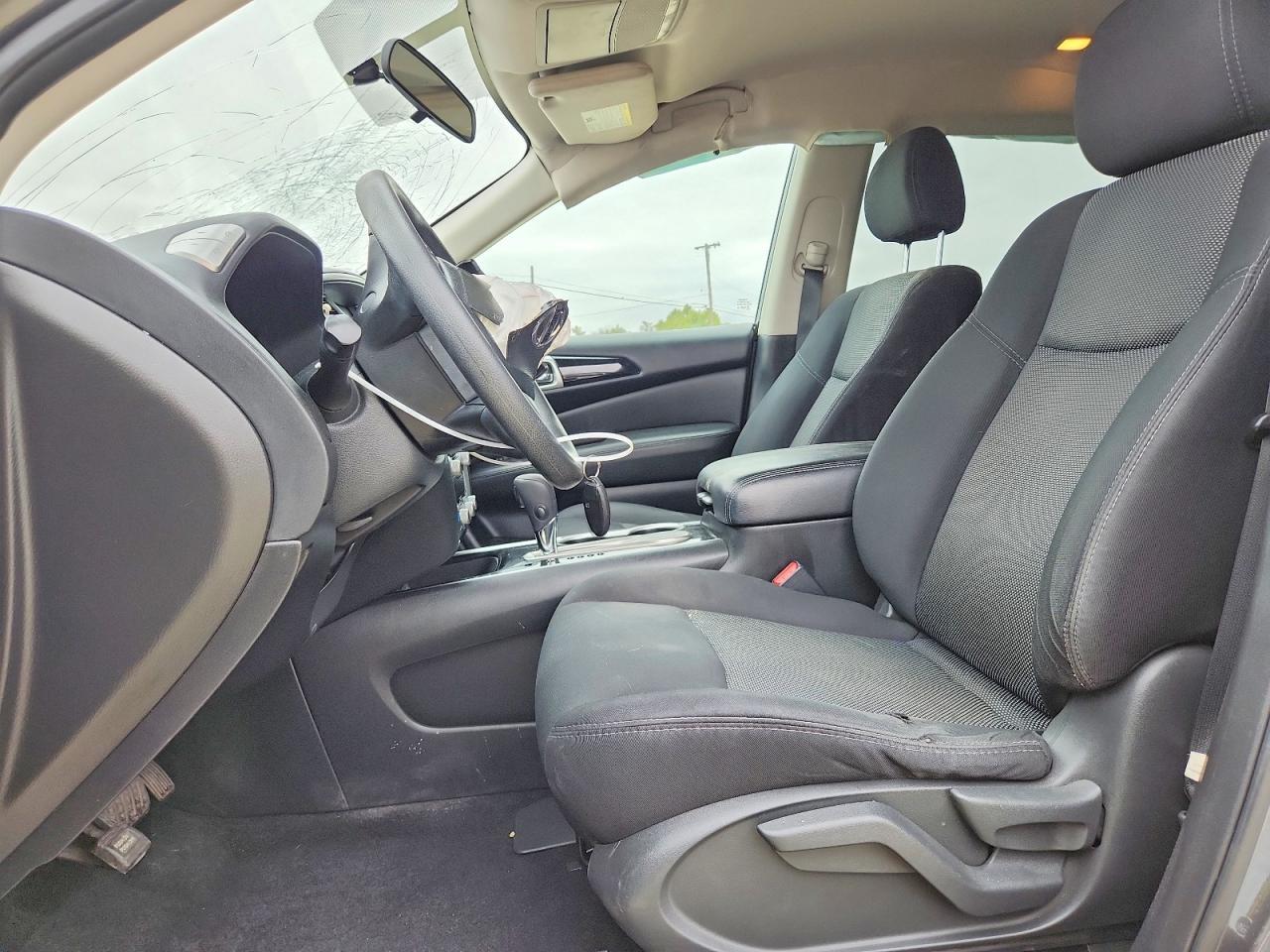 2019 Nissan Pathfinder S - Фото 7