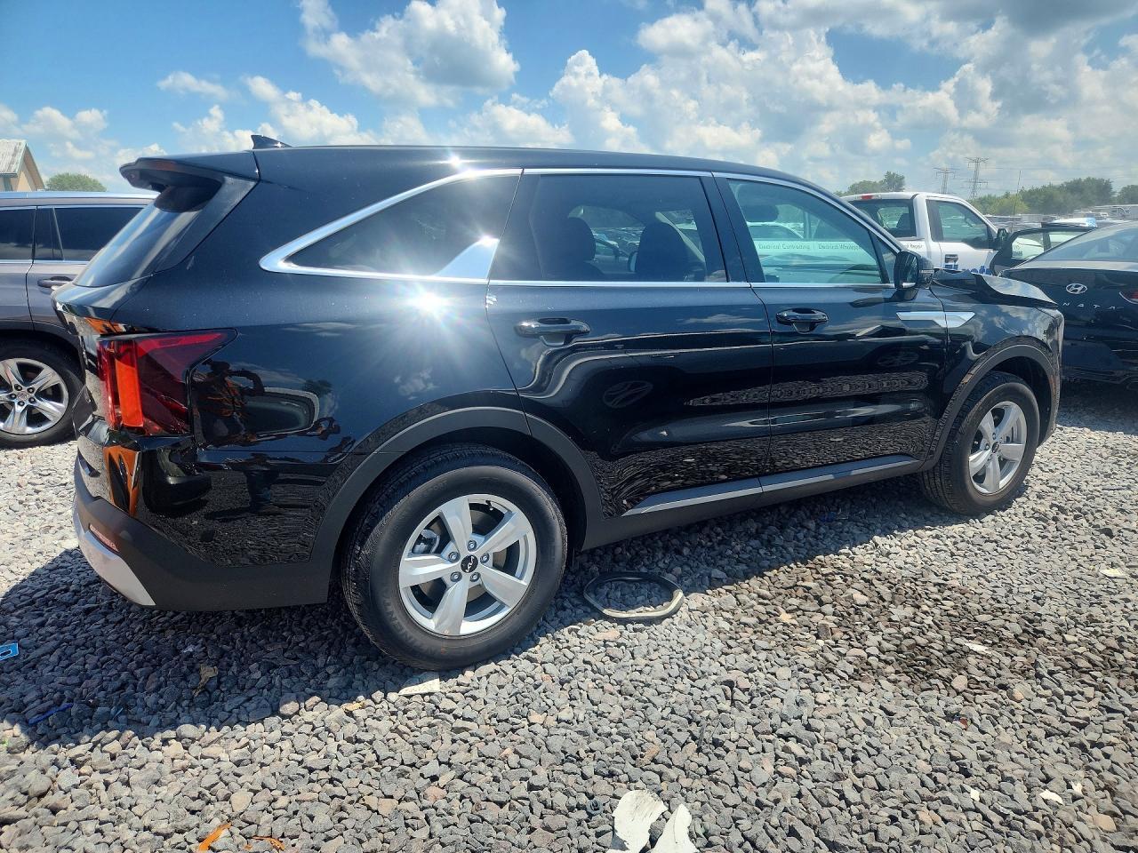 2026 Kia Sorento Lx - Фото 3