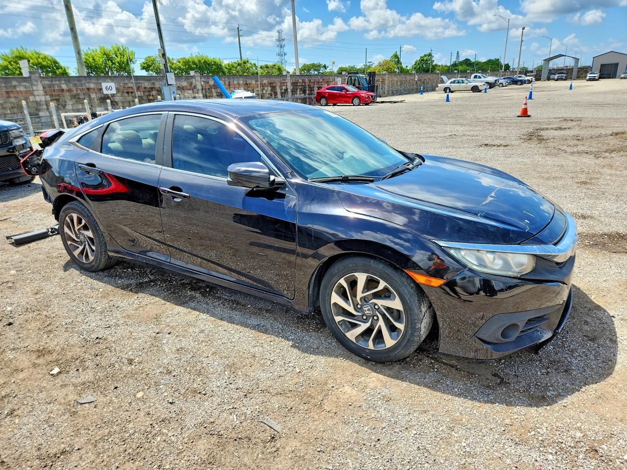2017 Honda Civic Ex - Image 4