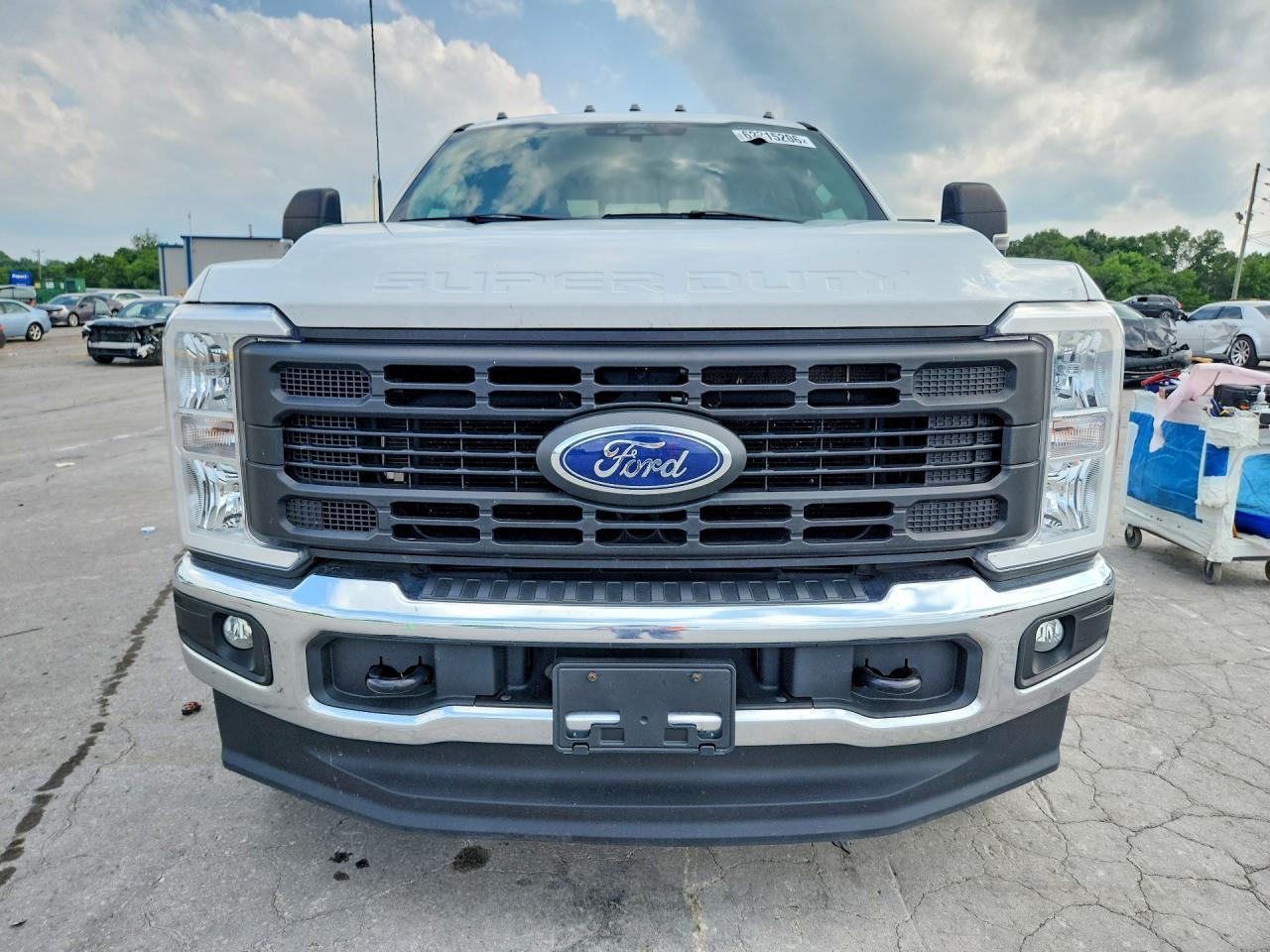 2024 Ford F250 Super Duty - Фото 5