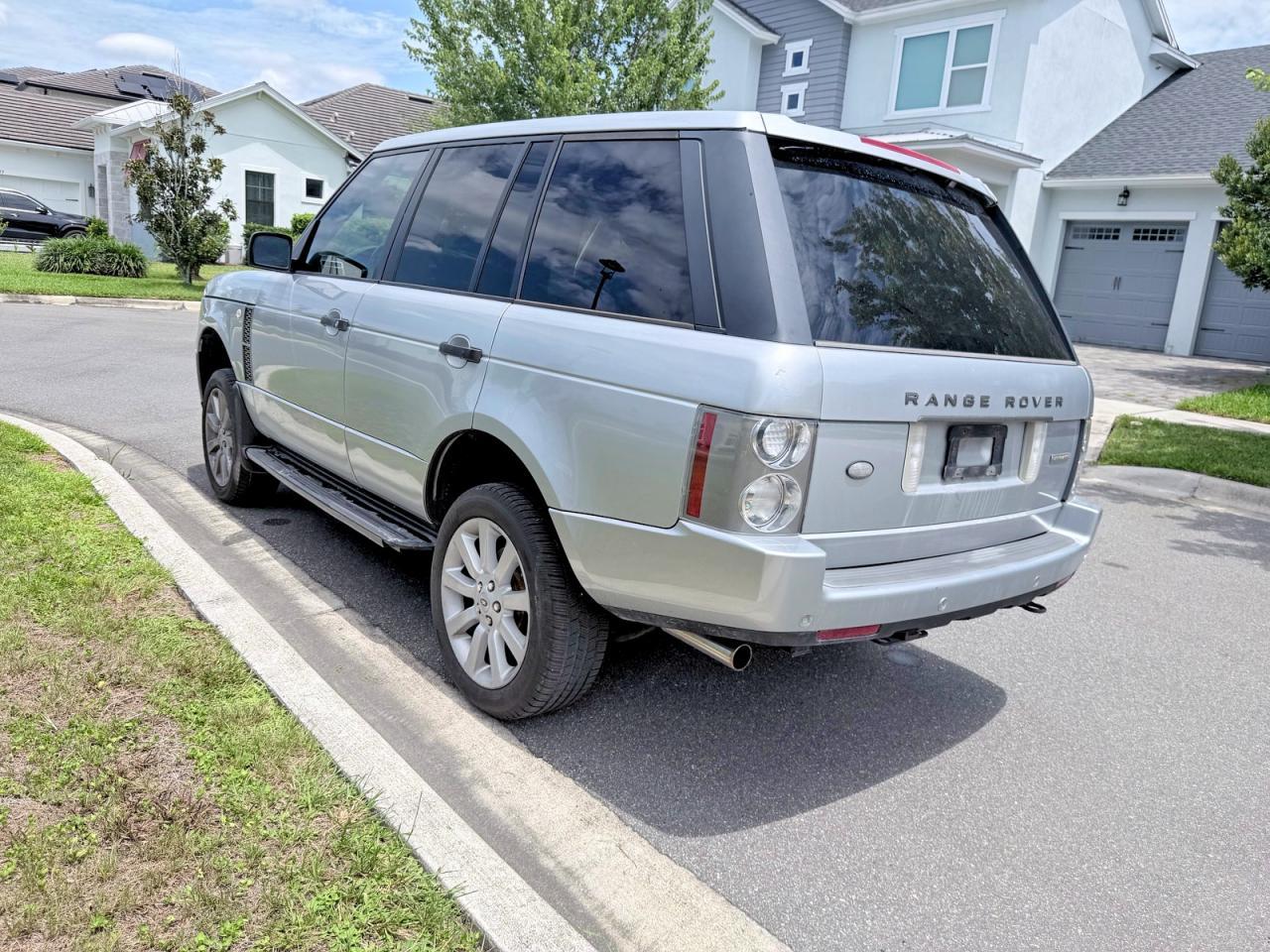 2006 Land Rover Range Rover Supercharged - Image 3