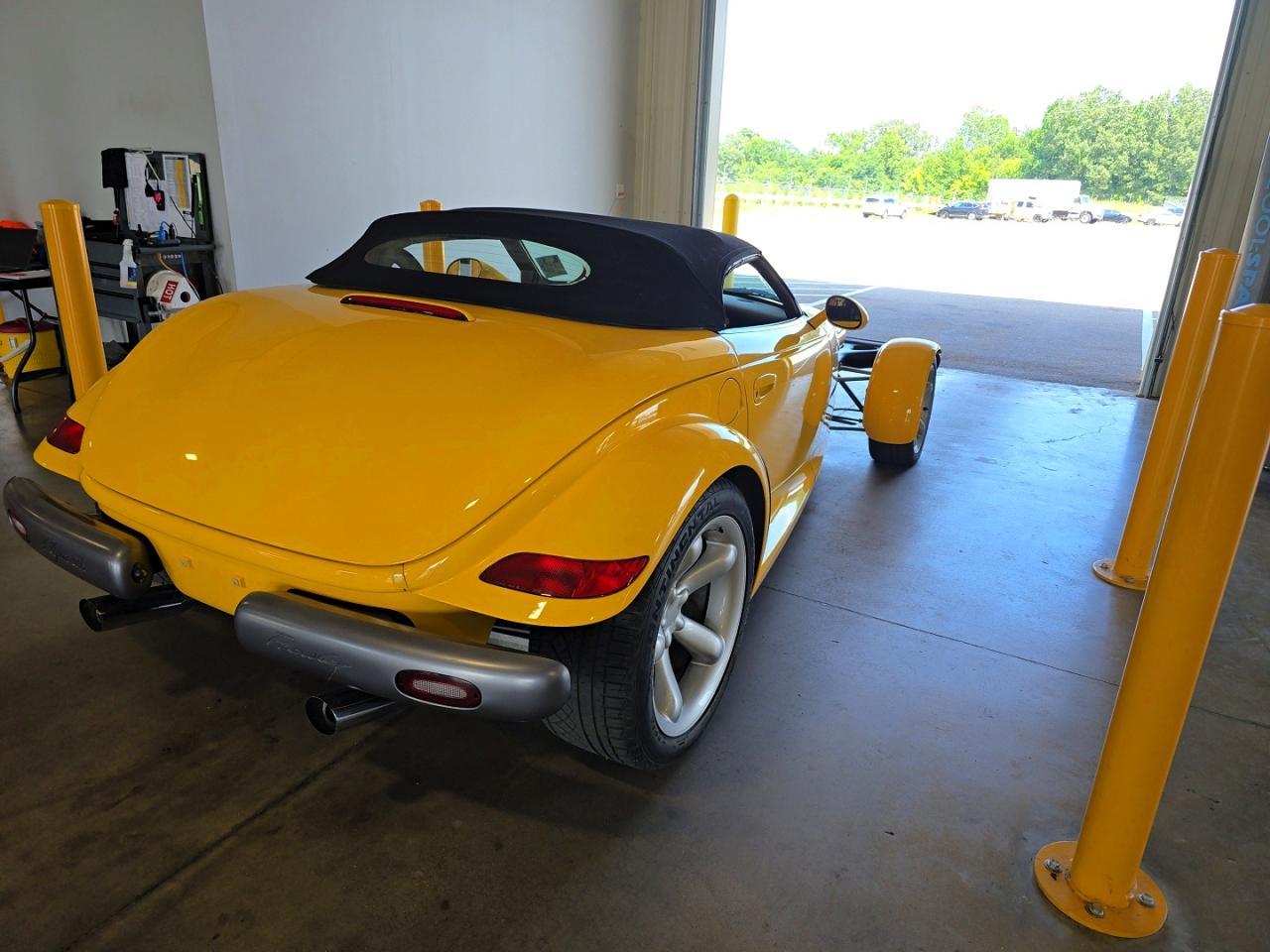 1999 Plymouth Prowler - Image 4