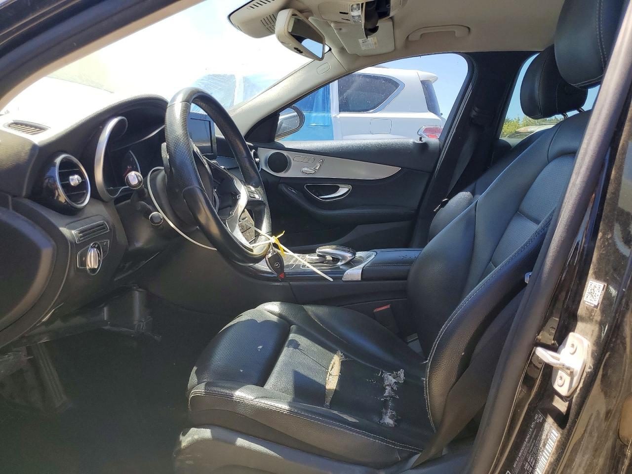 2016 Mercedes-Benz C 300 - Image 7