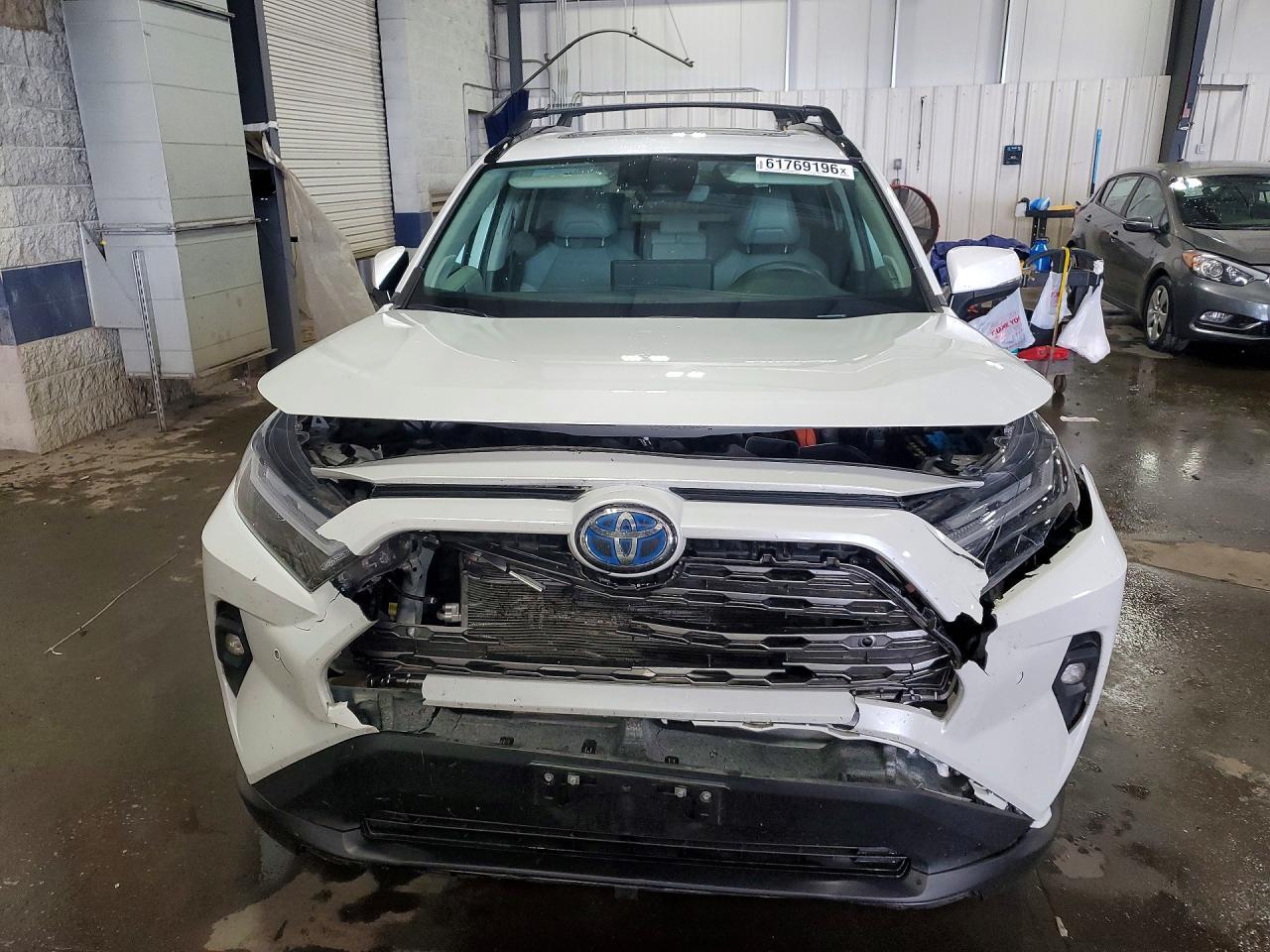 2024 Toyota Rav4 Limited - Фото 5