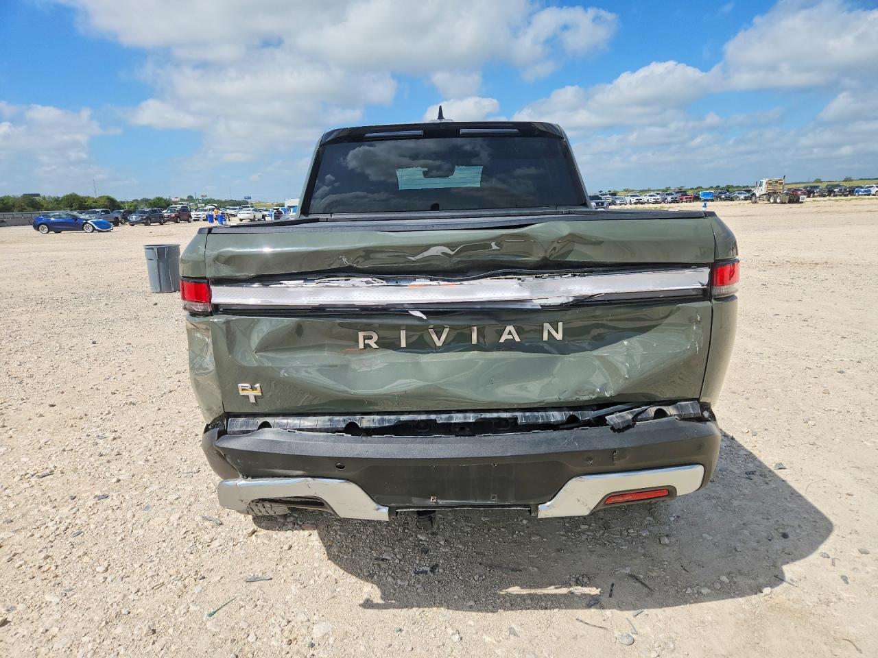 2022 Rivian R1T Launch Edition - Фото 6