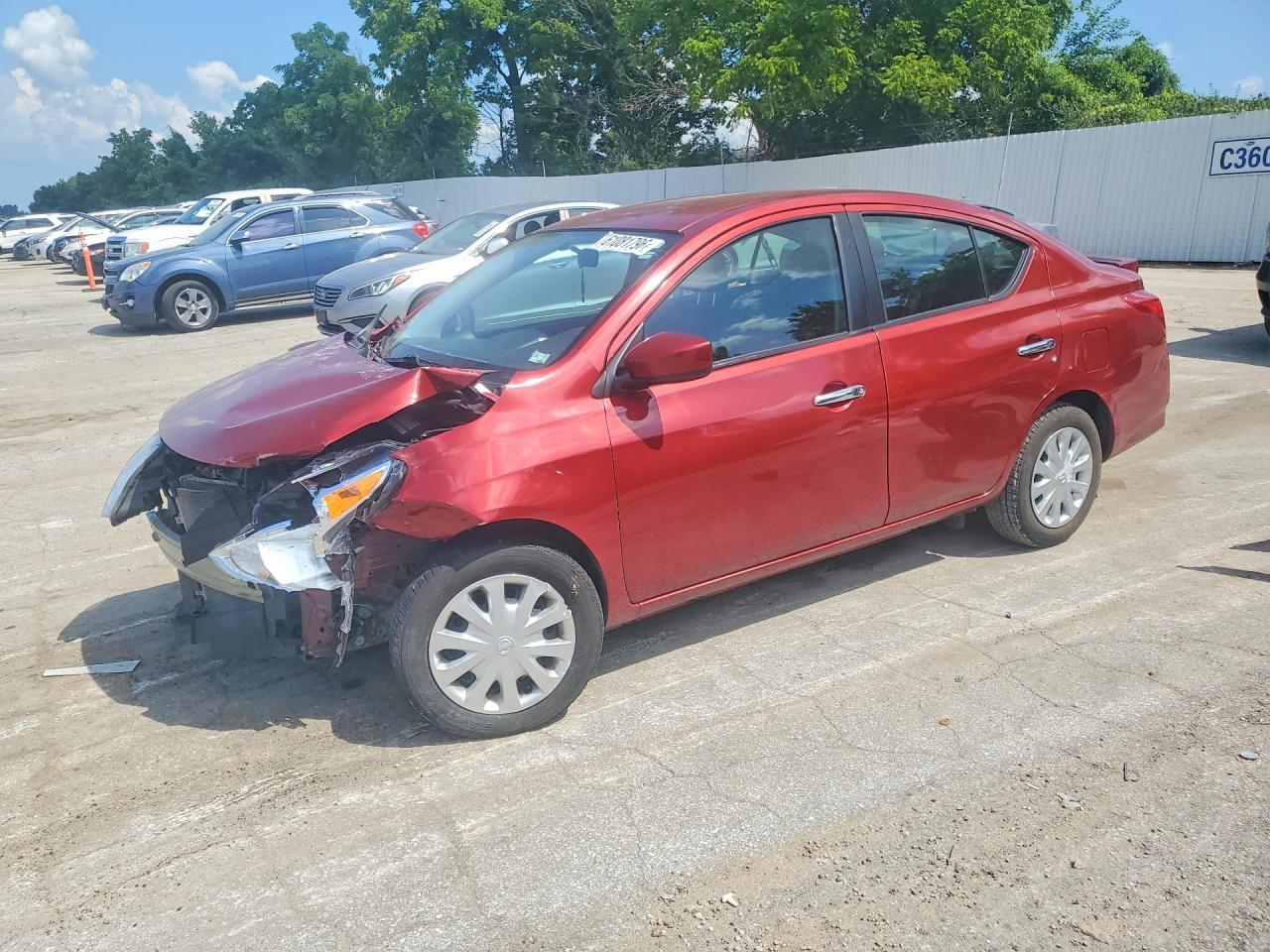 2019 Nissan Versa Sv