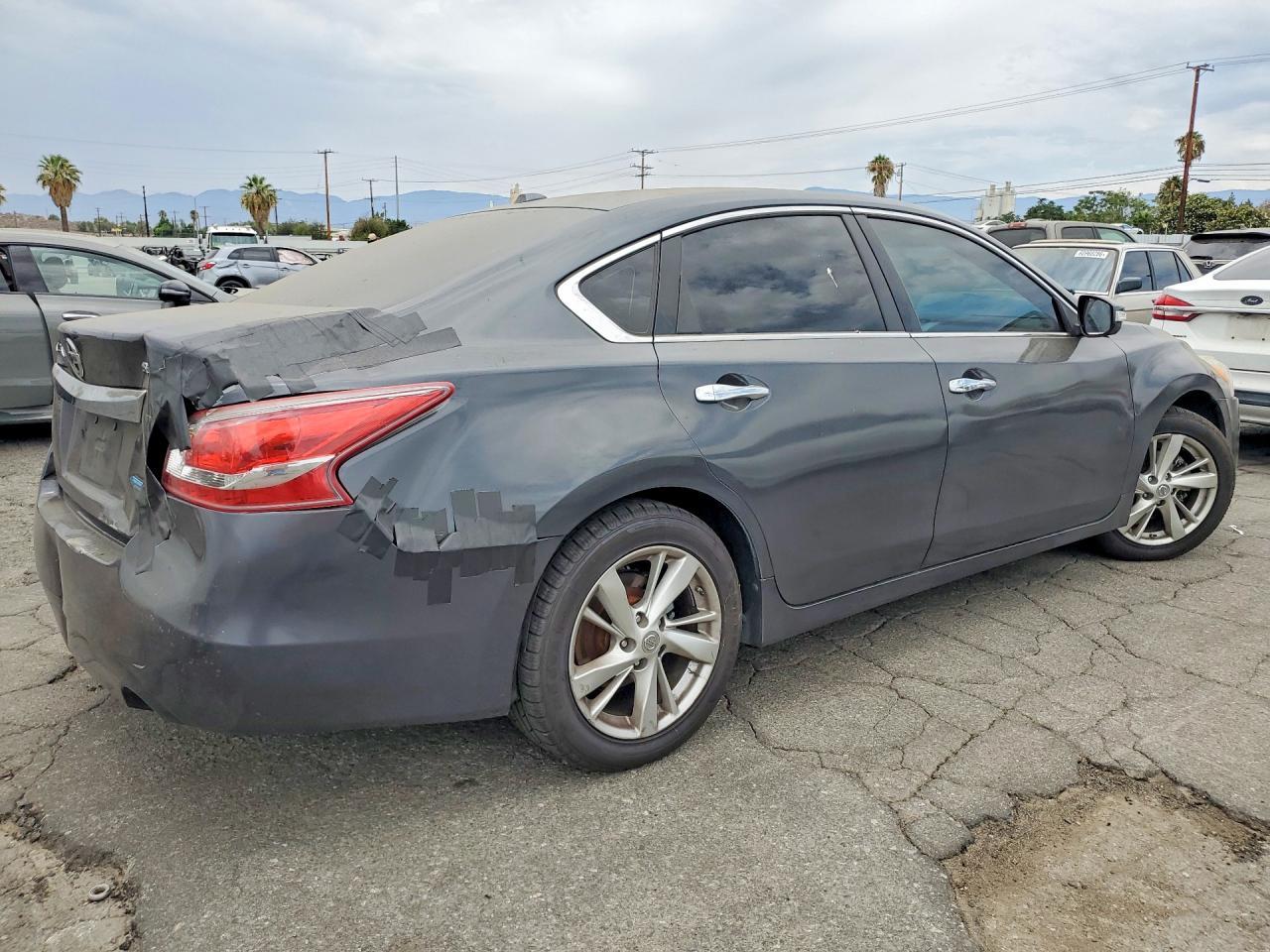 2013 Nissan Altima 2.5 - Фото 3