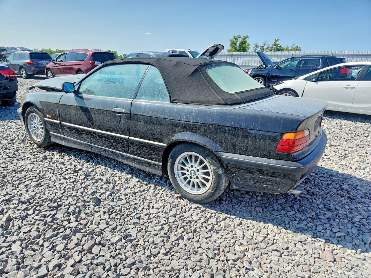 1997 BMW 328 Ic Automatic - Фото 2