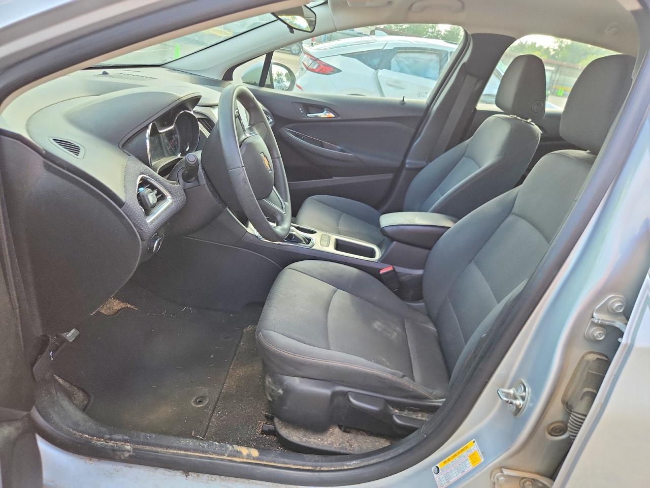 2018 Chevrolet Cruze Ls - Image 7