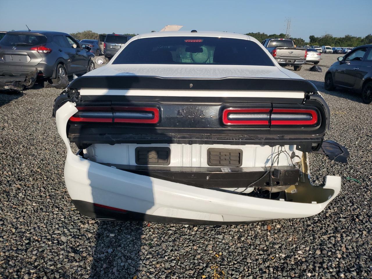 2023 Dodge Challenger Sxt - Фото 6