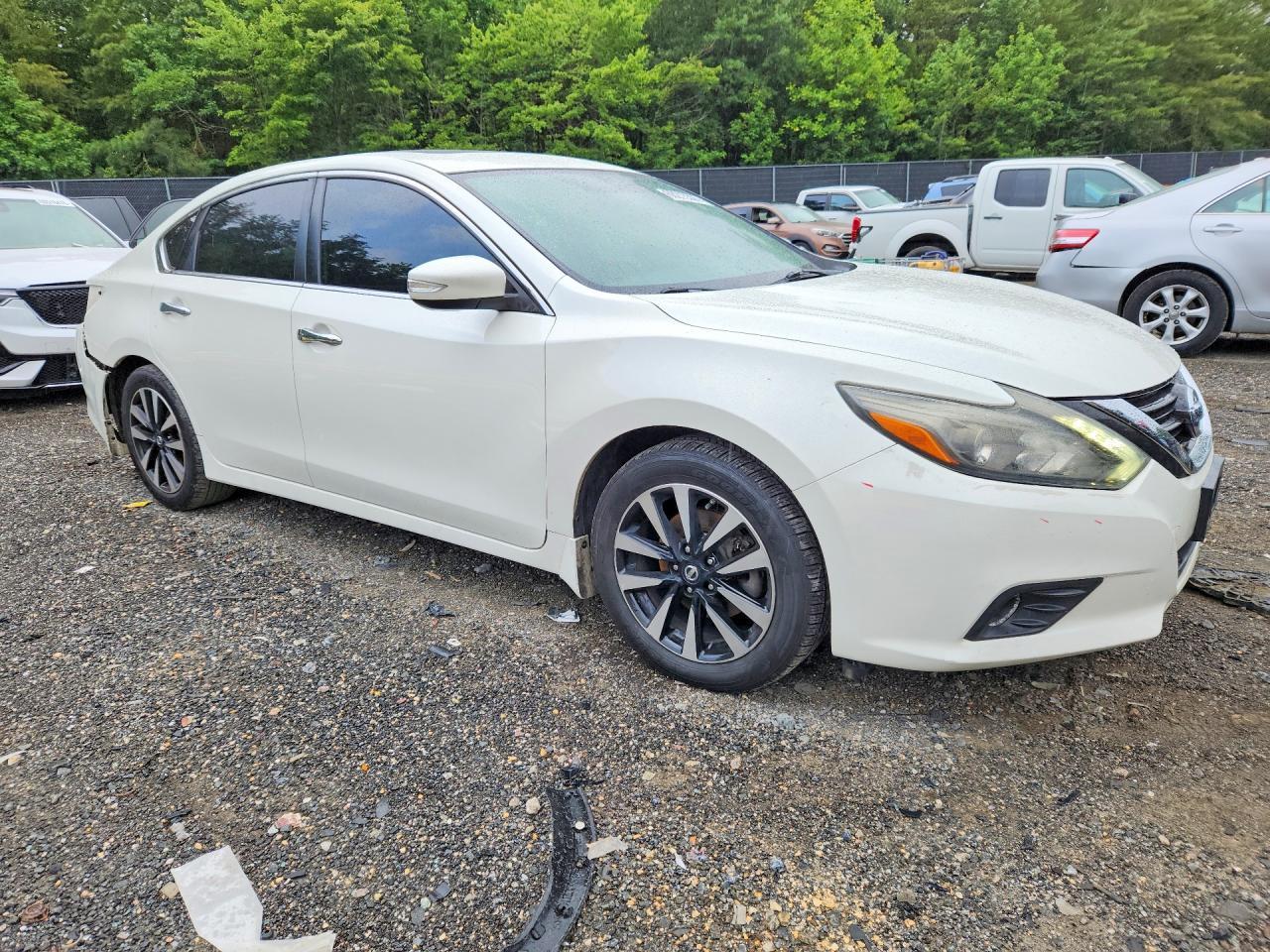 2017 Nissan Altima 2.5 Sl - Image 4