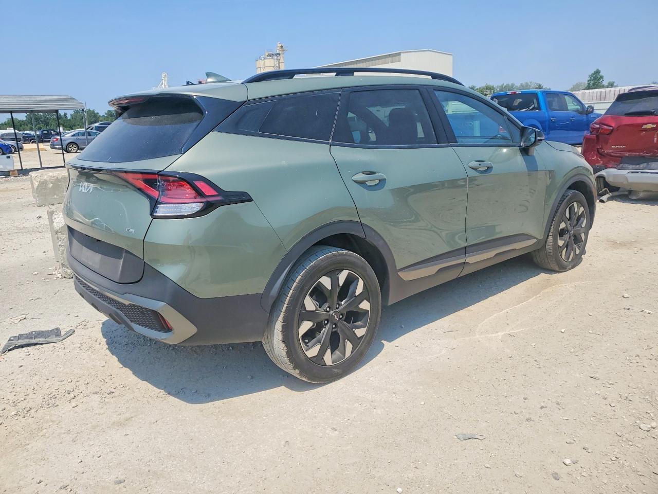 2023 Kia Sportage X Line - Image 3