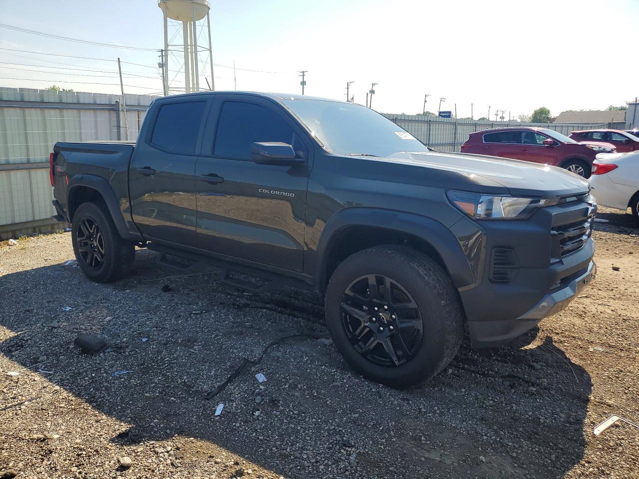 2025 Chevrolet Colorado Trail Boss - Image 4