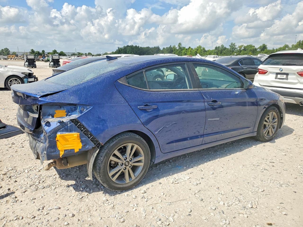 2018 Hyundai Elantra Sel - Image 3