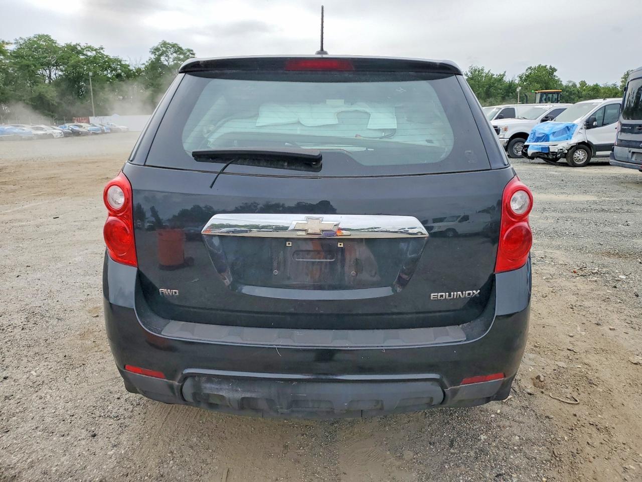 2015 Chevrolet Equinox Ls - Фото 6