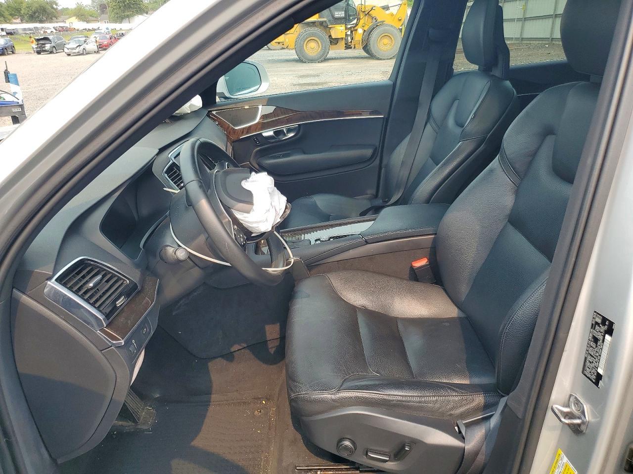 2016 Volvo Xc90 T6 - Image 7