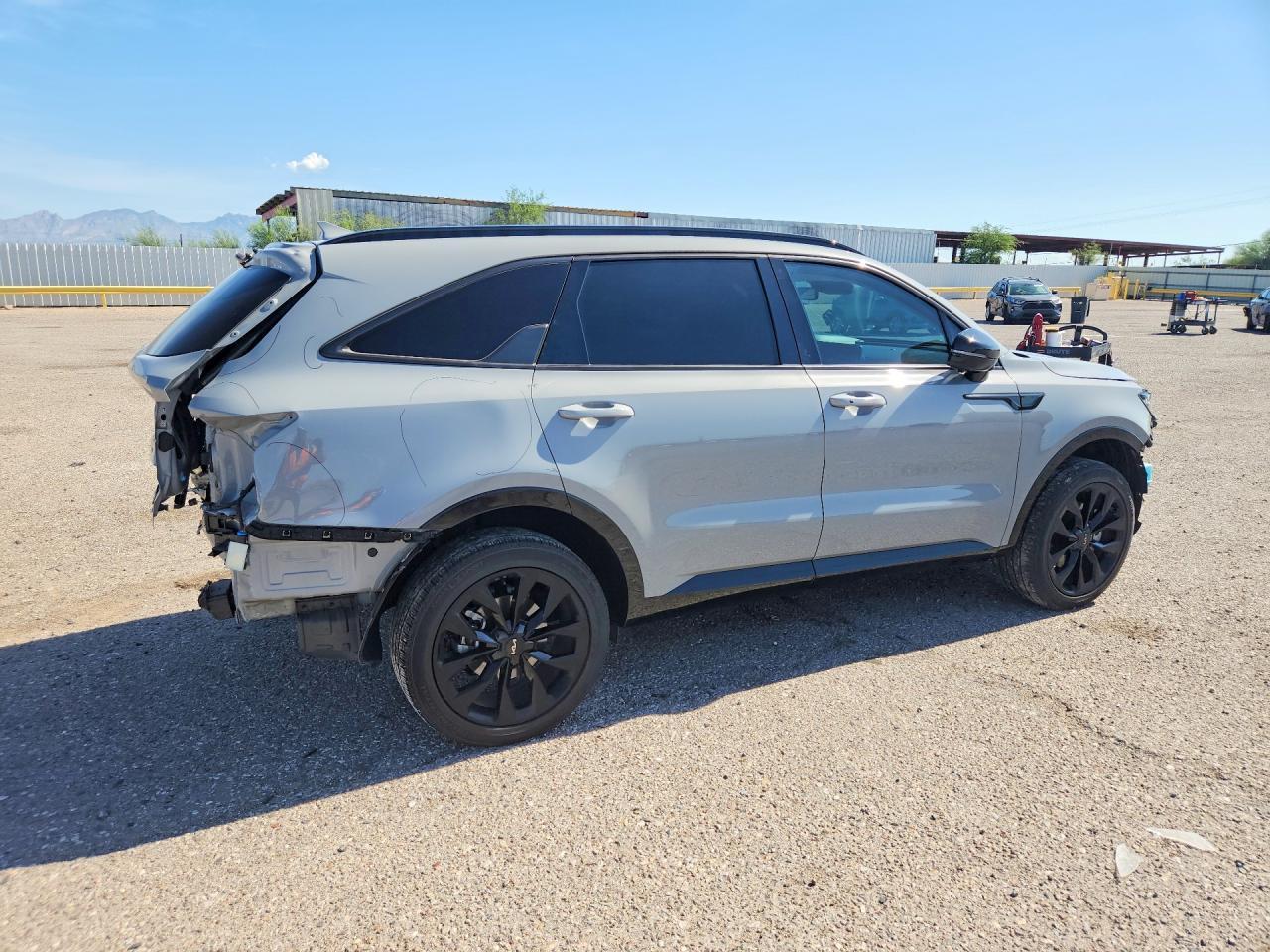 2023 Kia Sorento Sx Prestige - Фото 3