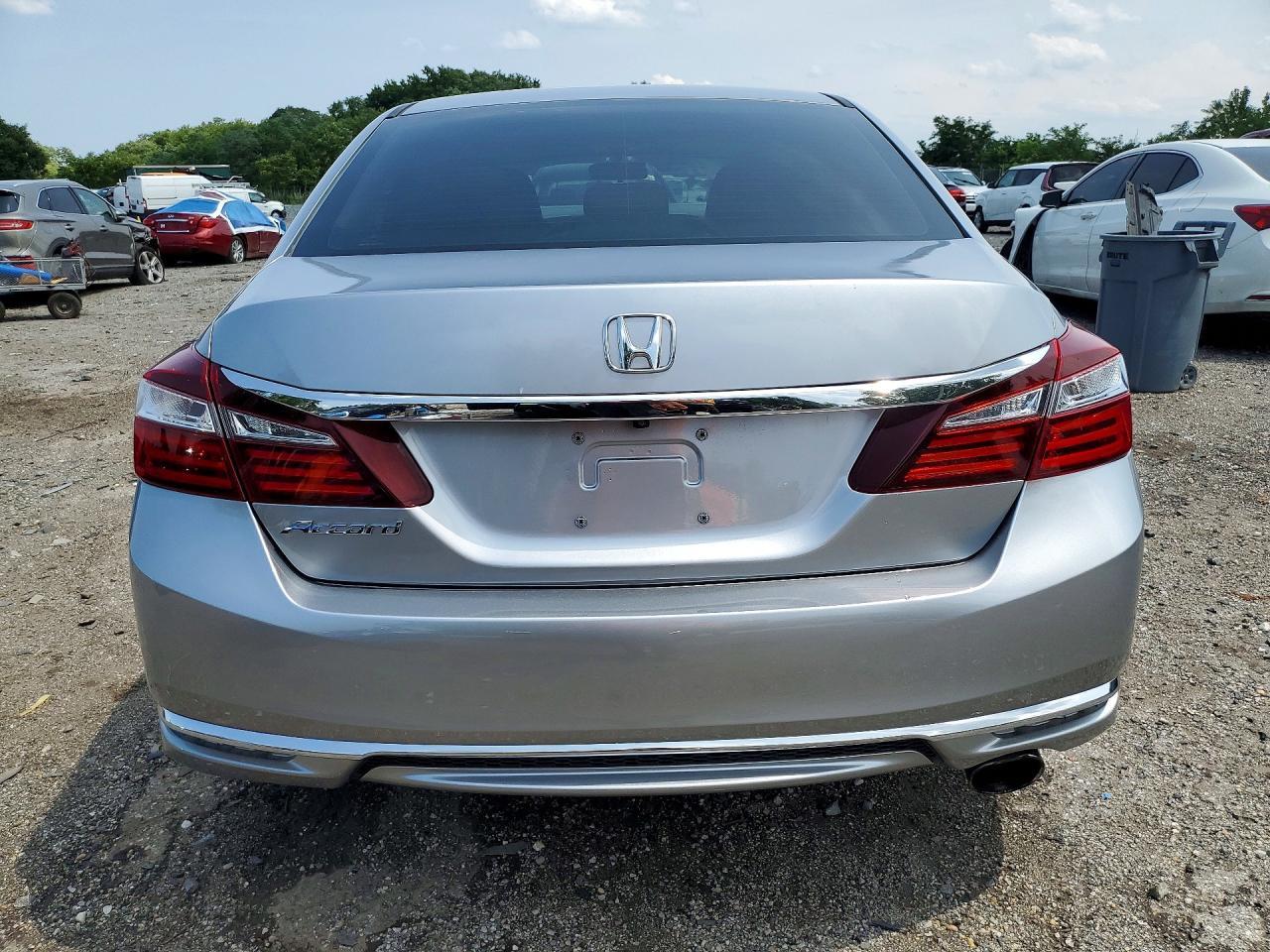 2017 Honda Accord Lx - Image 6