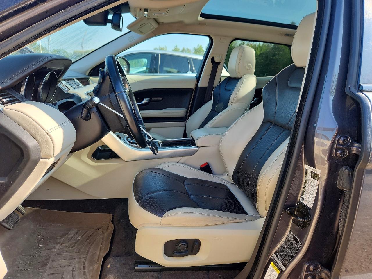 2016 Land Rover Range Rover Evoque Autobiography - Image 7
