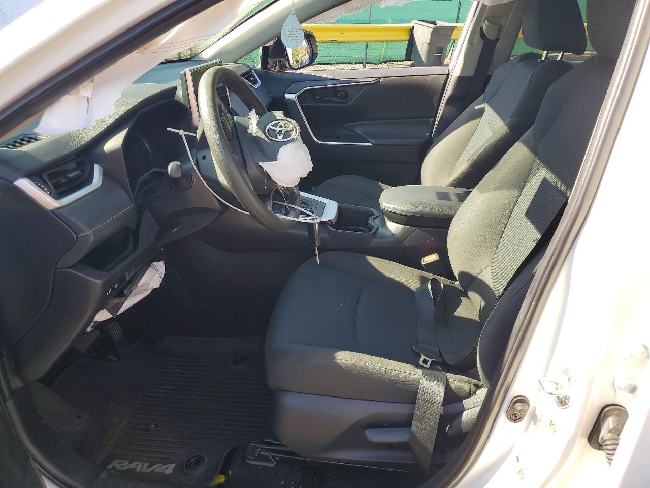 2024 Toyota Rav4 Le - Фото 7
