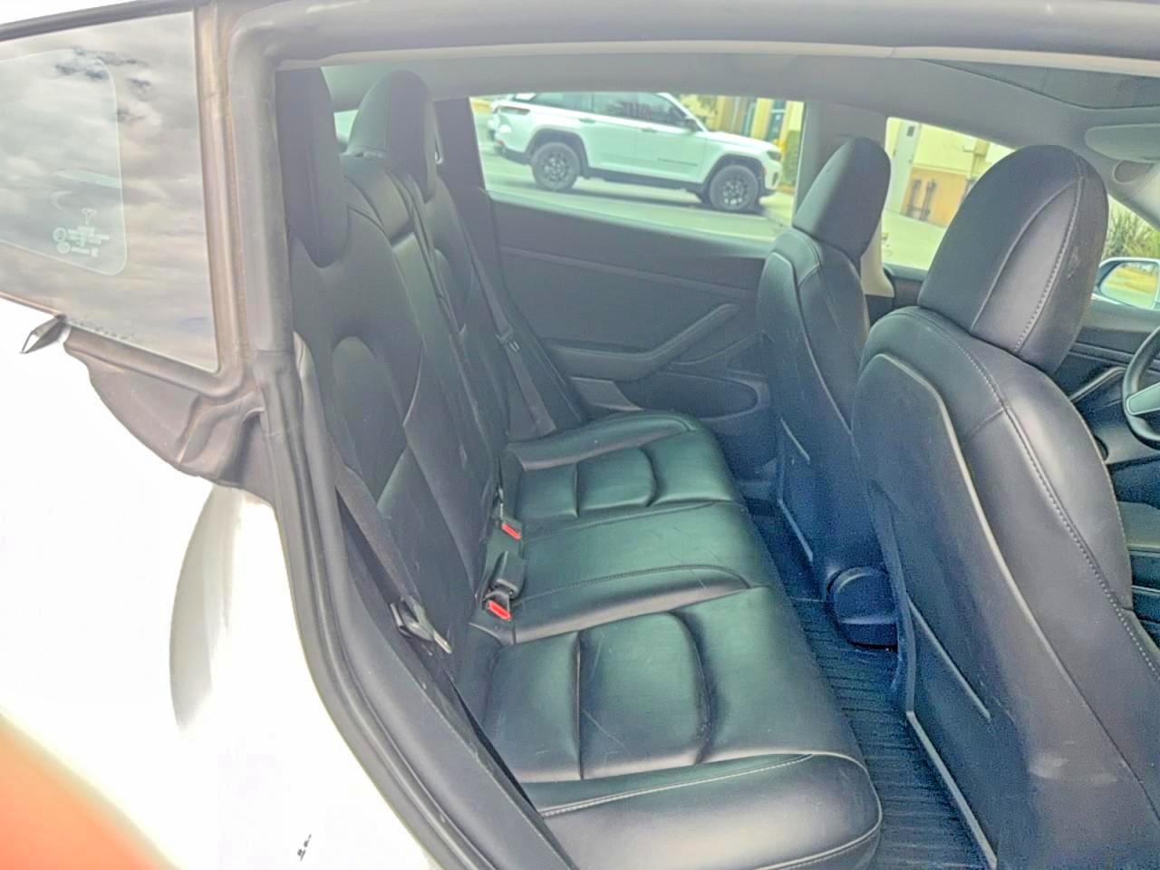 2020 Tesla Model 3 - Image 6