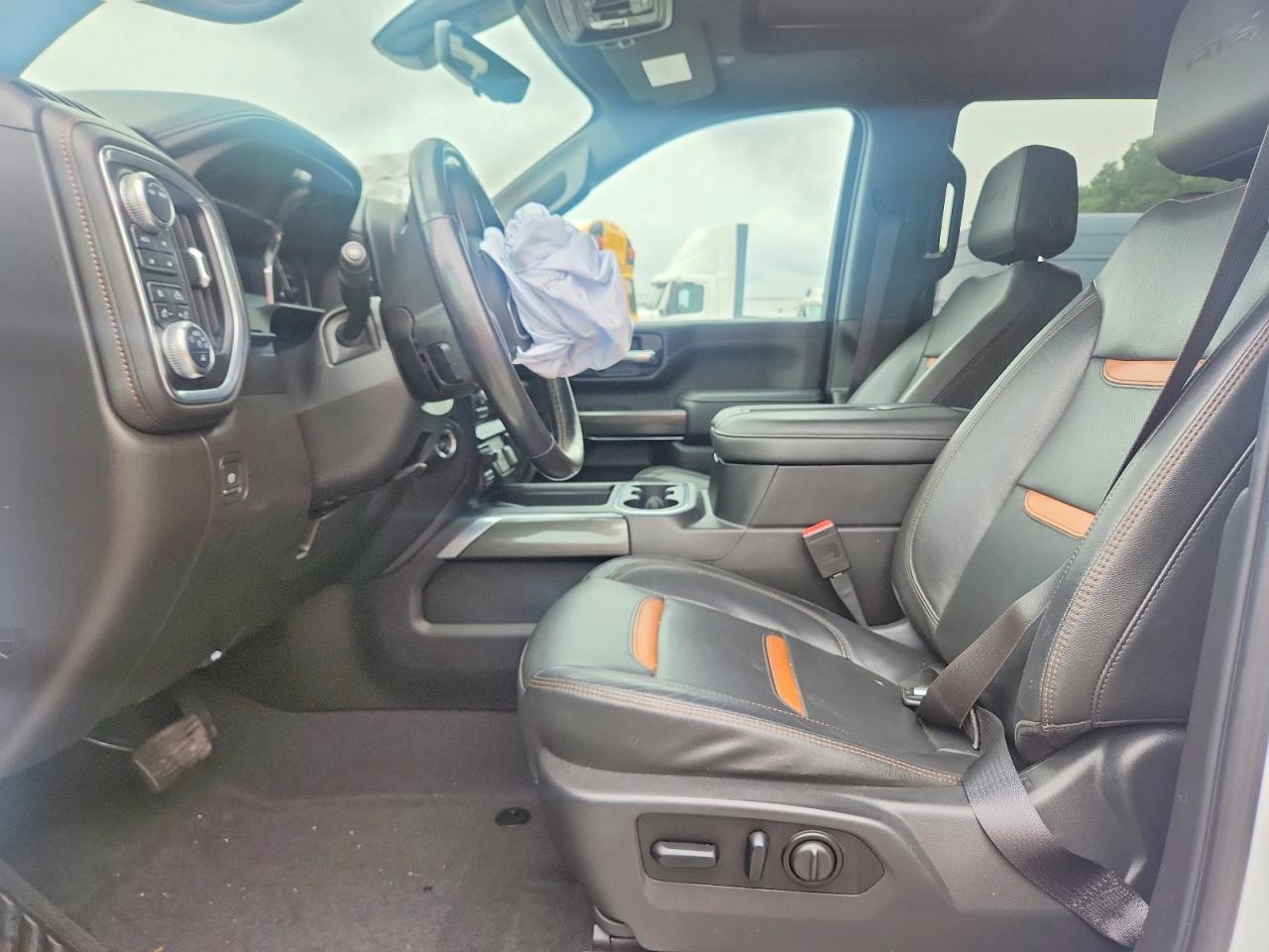 2021 GMC Sierra K3500 At4 - Фото 7