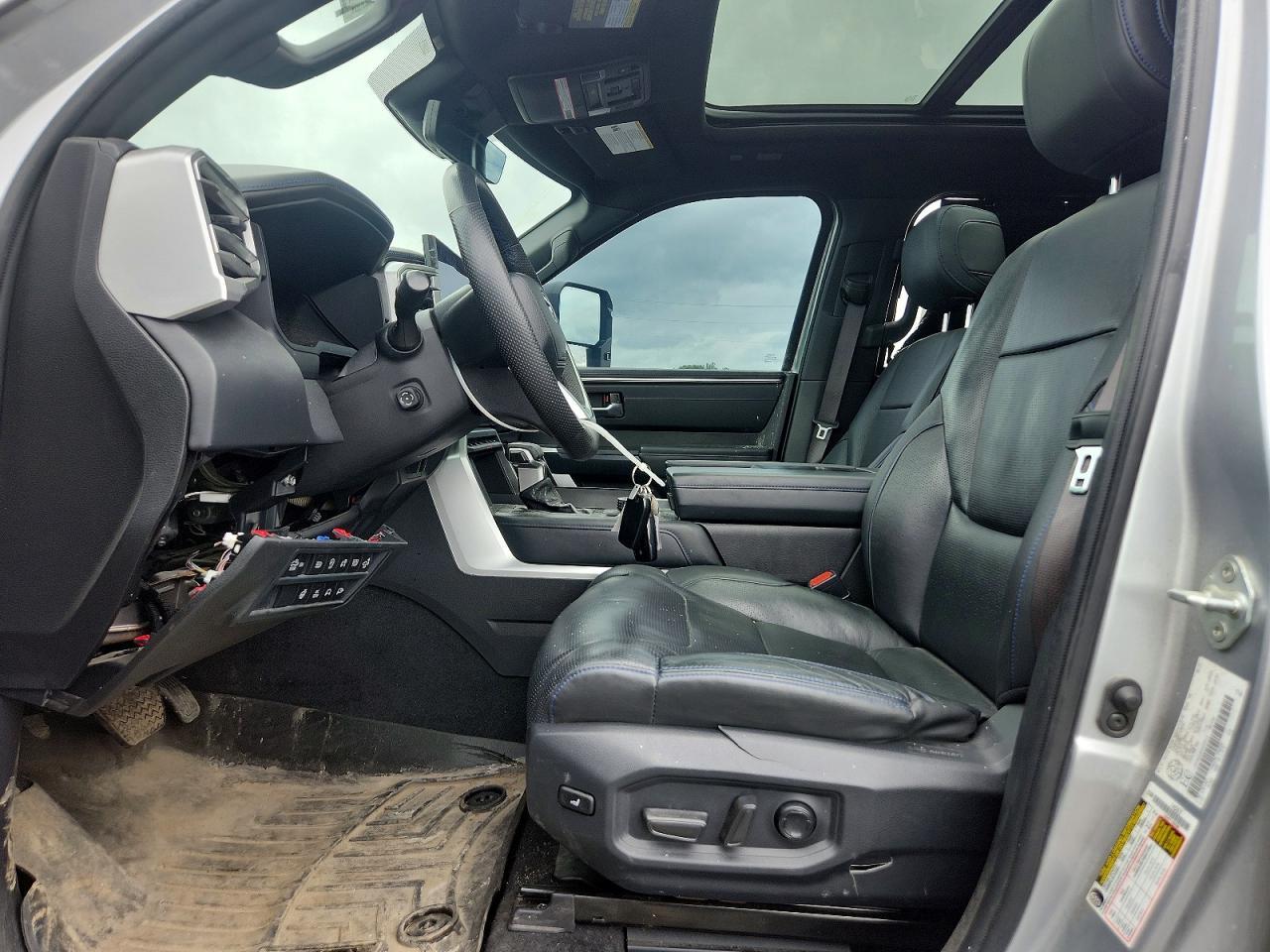 2022 Toyota Tundra Platinum - Фото 7