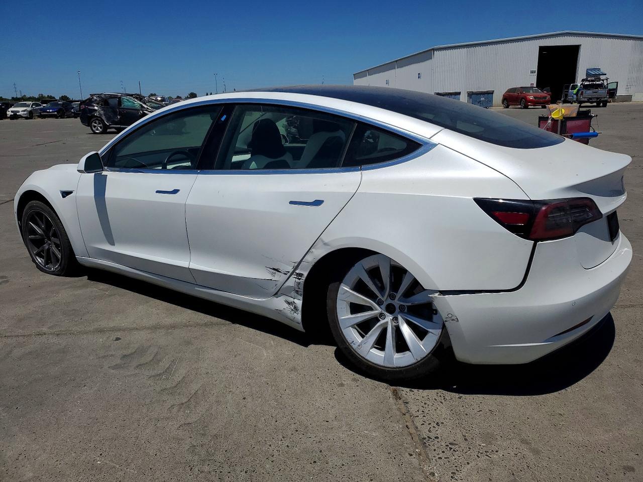 2020 Tesla Model 3 - Image 2