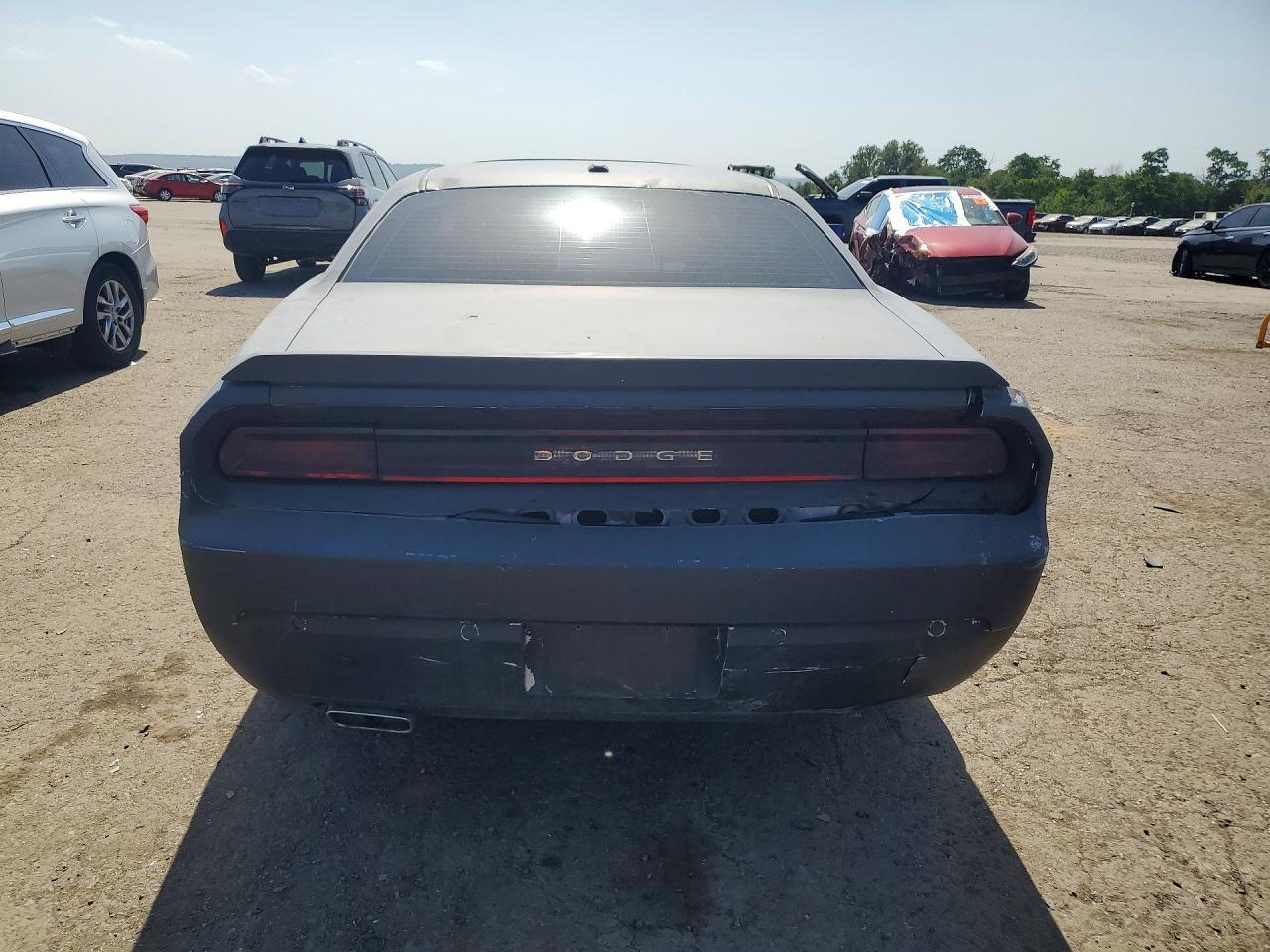 2014 Dodge Challenger Sxt - Image 6