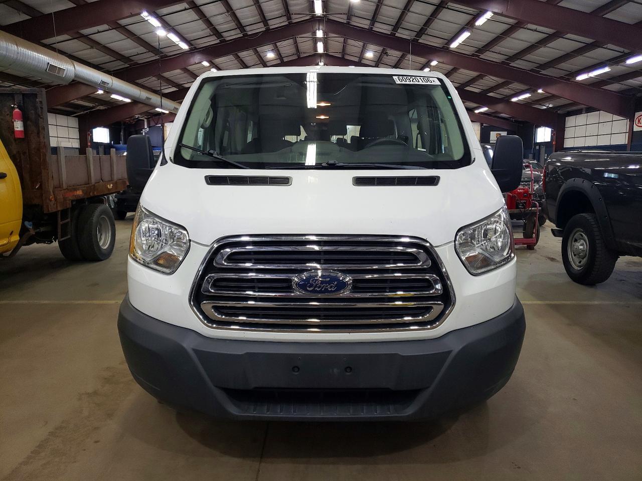 2018 Ford Transit T-150 - Image 5