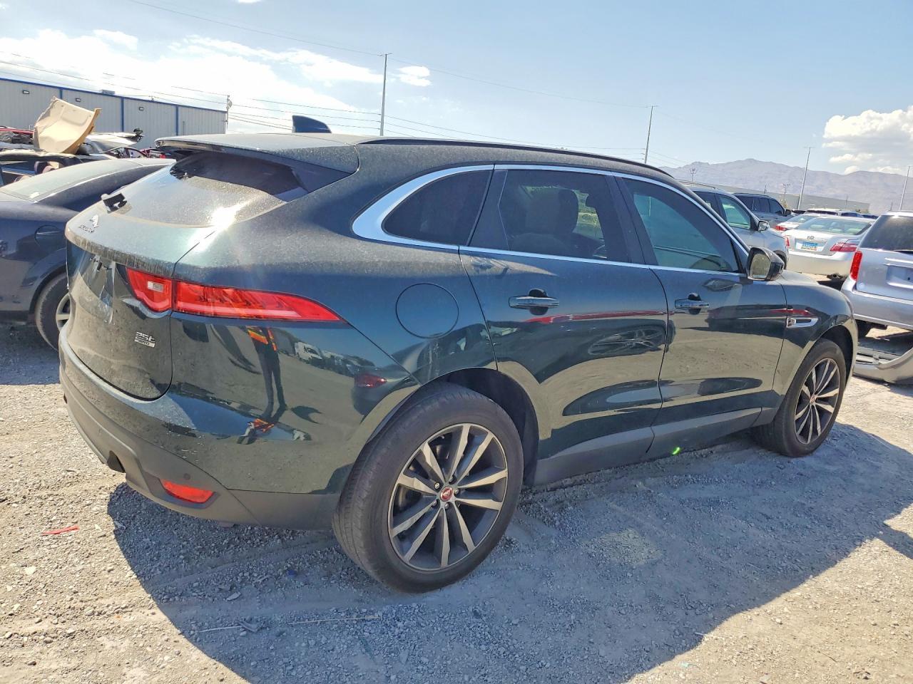 2018 Jaguar F-Pace Prestige - Фото 3