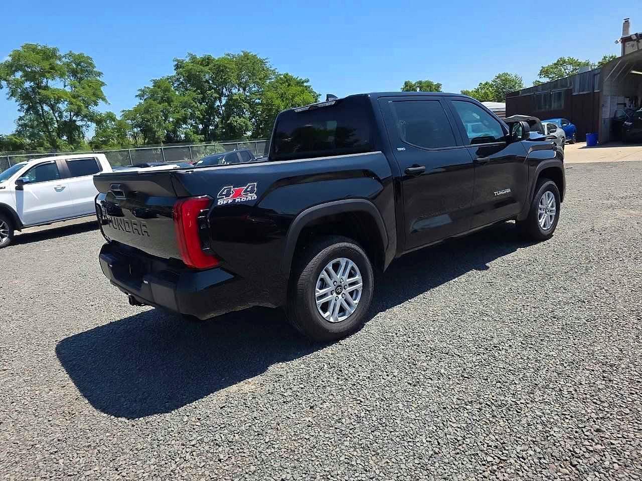 2026 Toyota Tundra Sr5 - Image 4