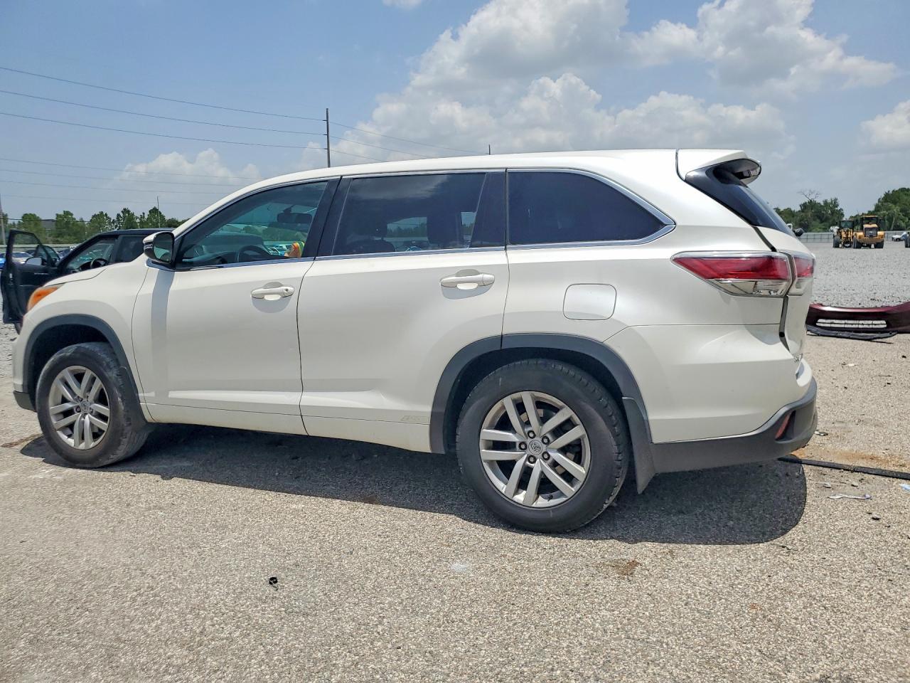 2014 Toyota Highlander Le - Фото 2