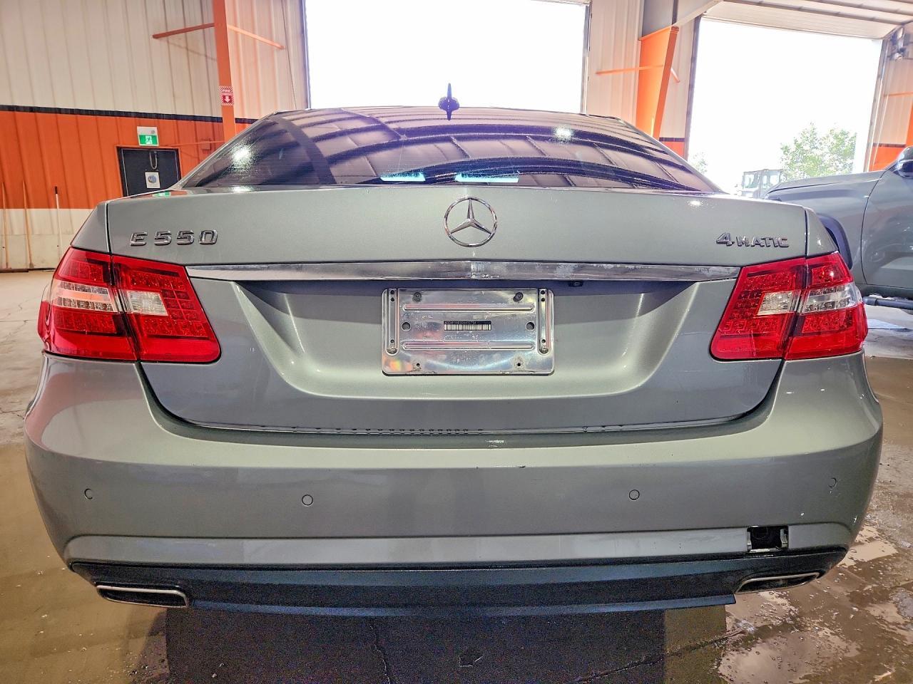 2011 Mercedes-Benz E 550 4Matic - Фото 6