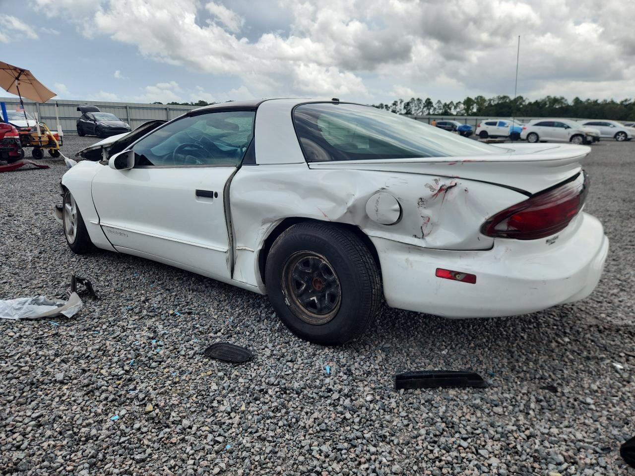 1997 Pontiac Firebird - Image 2