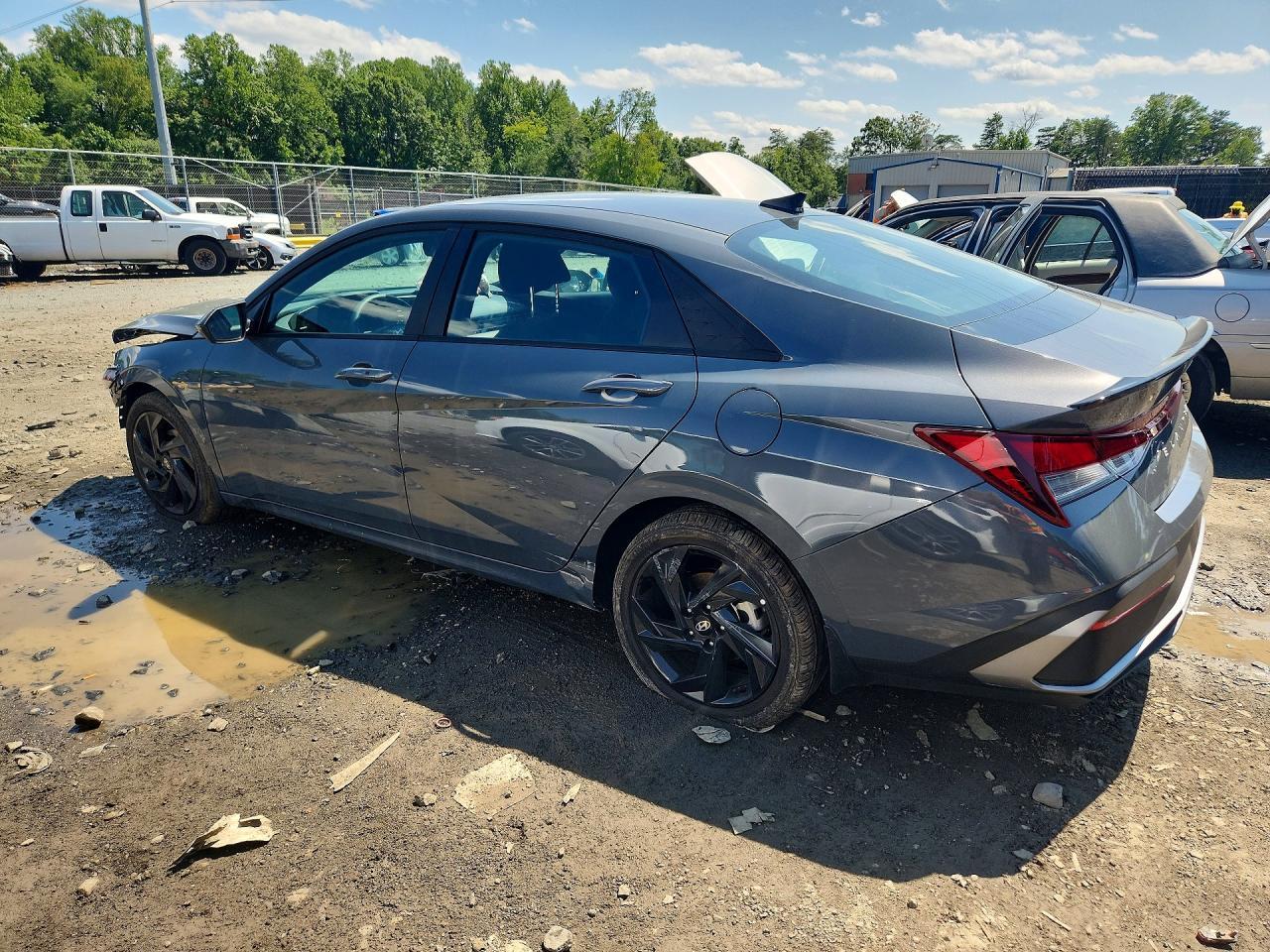 2026 Hyundai Elantra Sel Sport - Фото 2