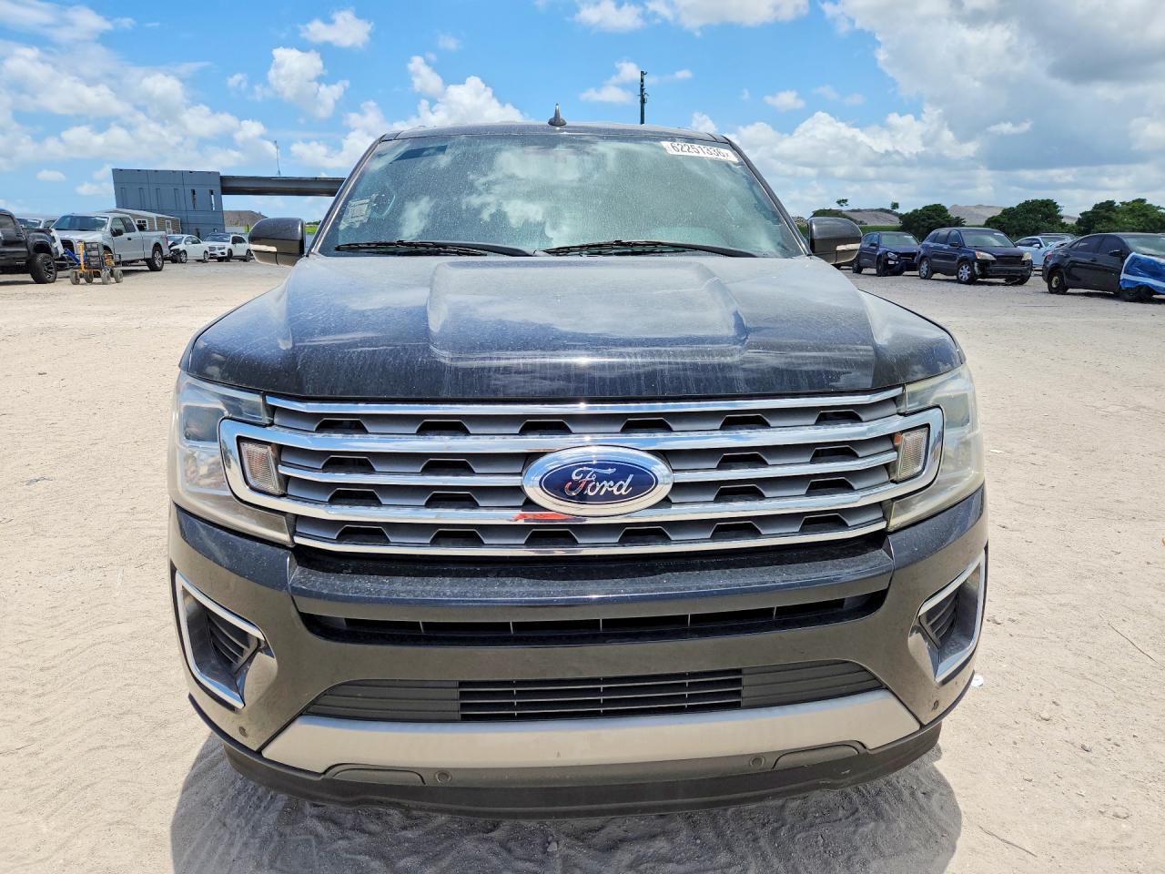 2020 Ford Expedition Max Limited - Image 5